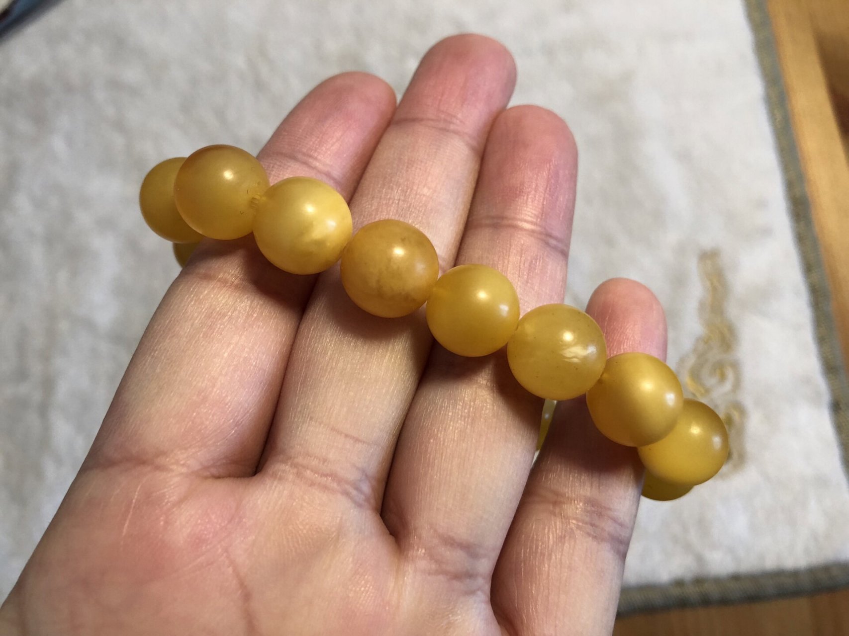 右划看金绞蜜的变化～金绞蜜也能漂漂亮亮～ 第一张是刚买的时候.