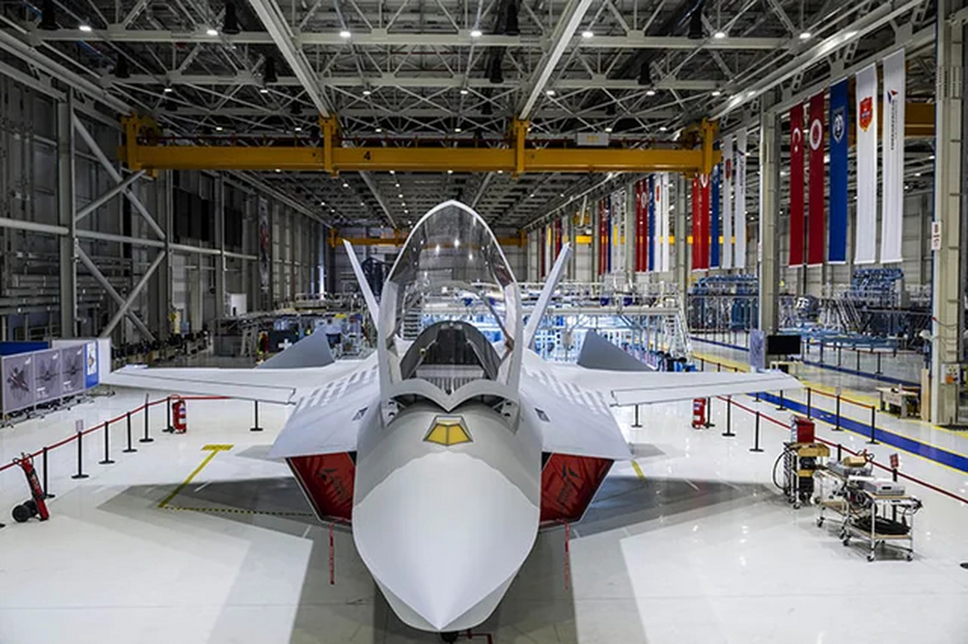 趣聊军事圈# 土耳其tfx战斗机的最新照片