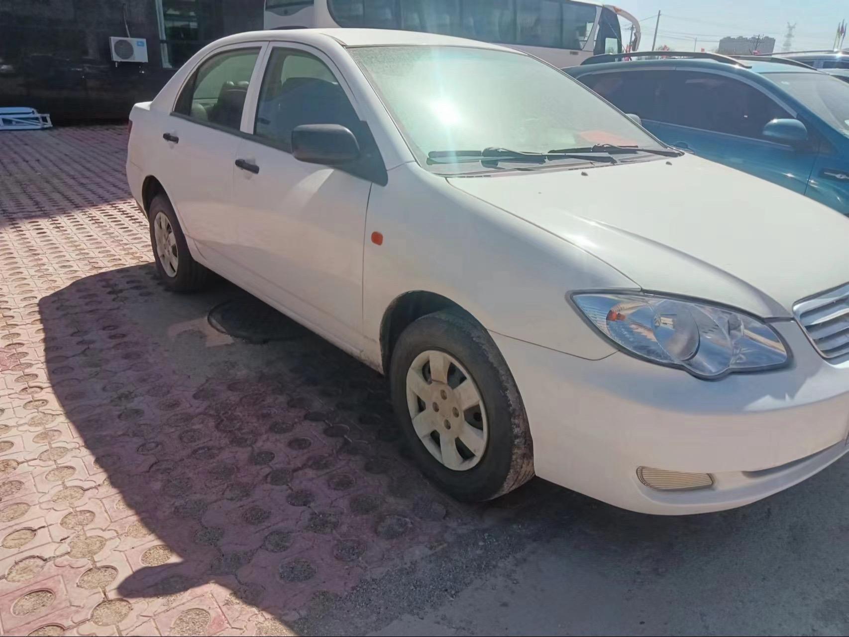 19年上户 本地一手 比亚迪f3 实表3万多公里 前面有点小事故 一点不