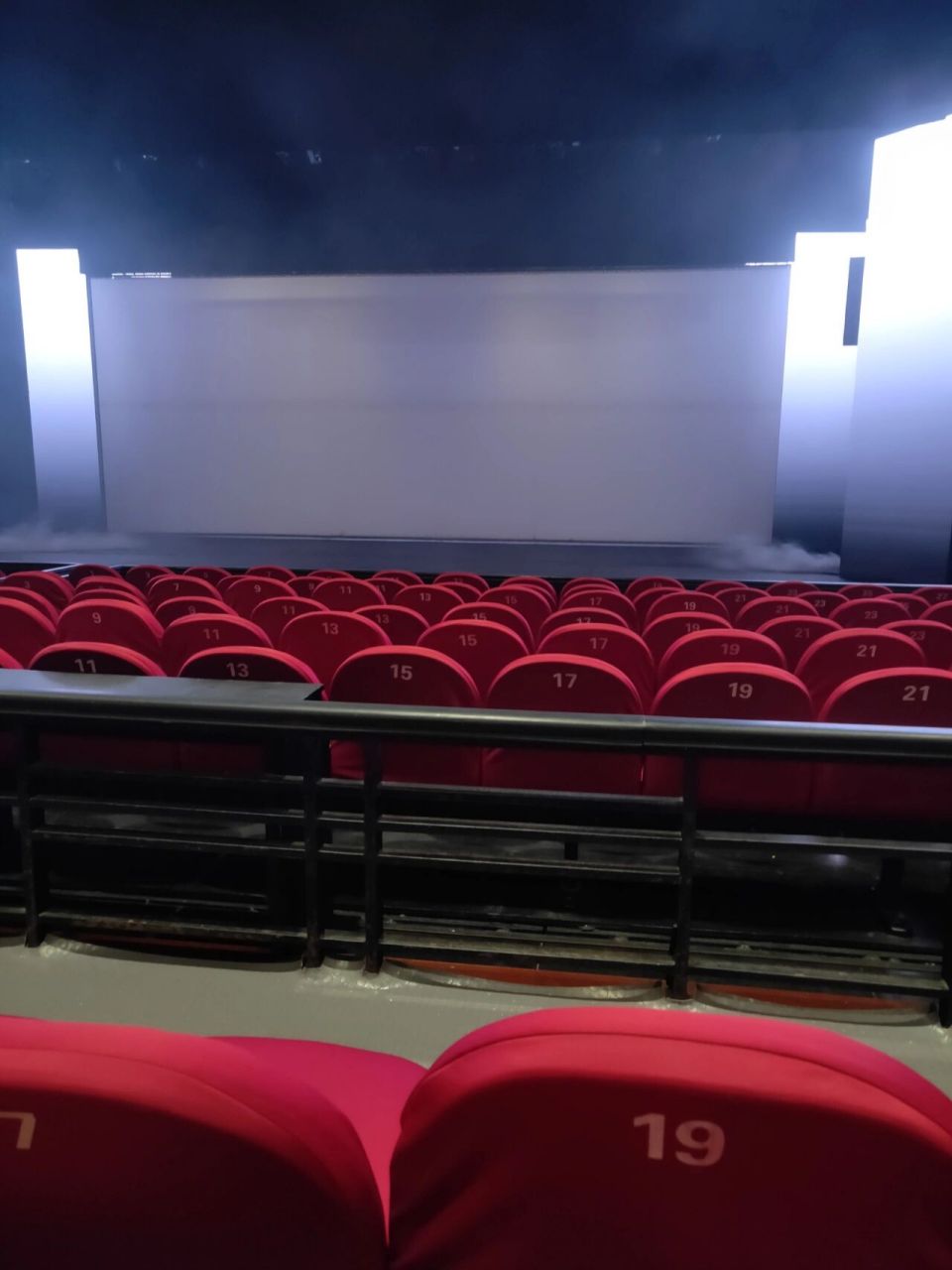 杭州宋城千古情选座 千古情是在宋城最大的一号剧院演出的 97景区