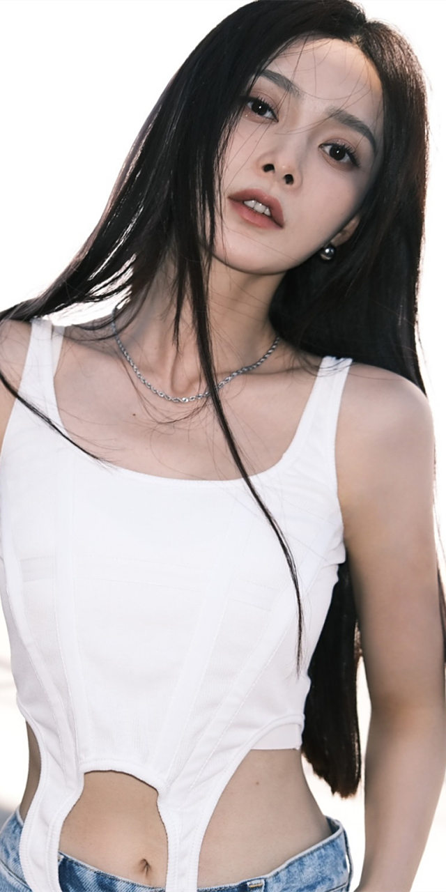 王瑞子,百变时尚写真壁纸组图