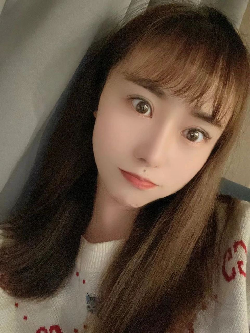 人中有痣,面相任何?
