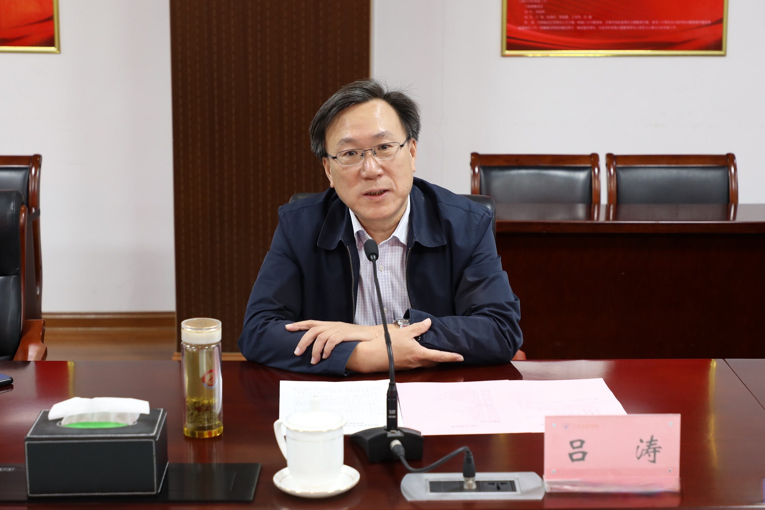 【新疆政法学院来校调研座谈并签署战略合作协议】