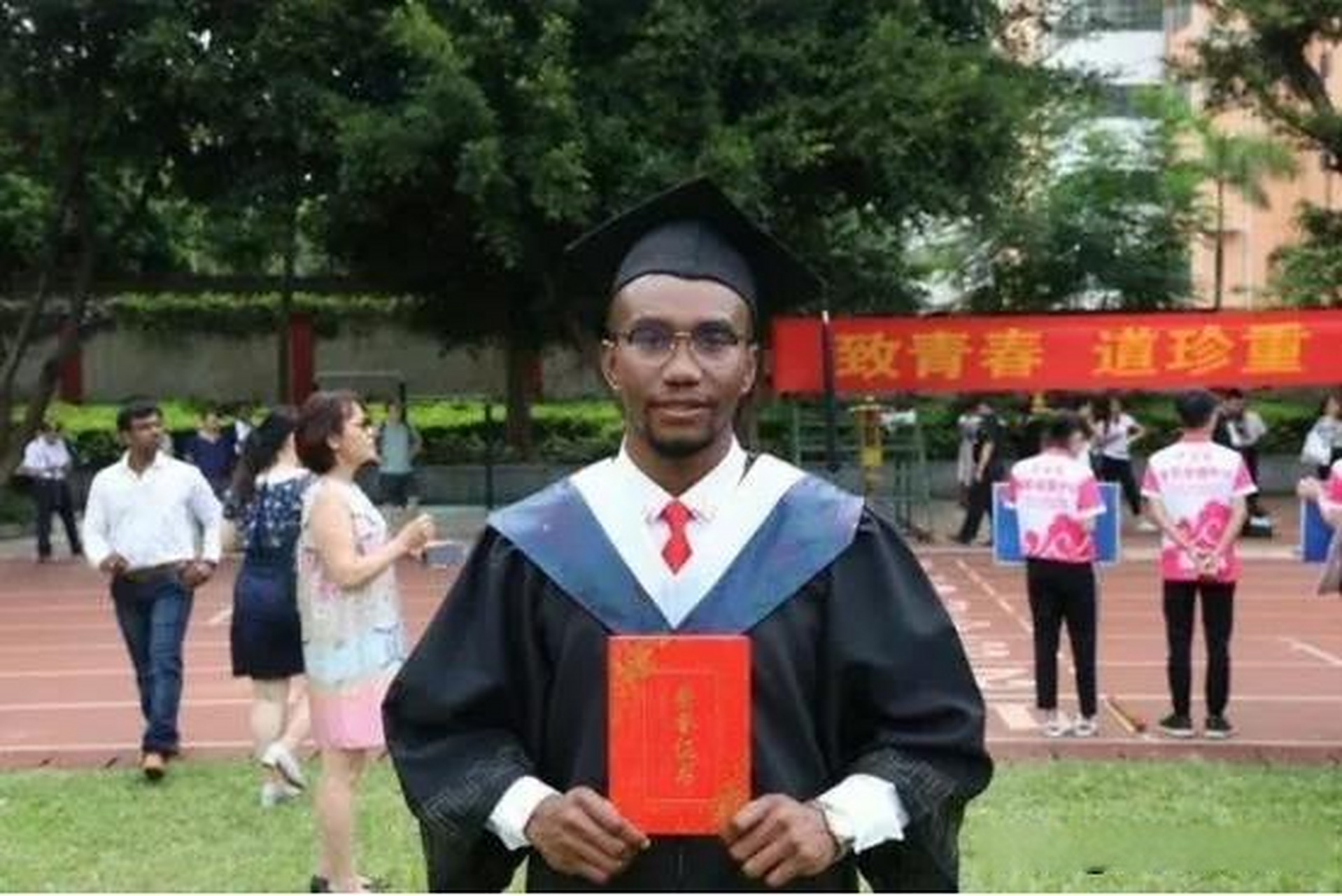 somnus微信名是什么意思留学在线