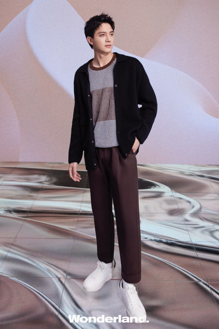 be时空折叠大片#光影交错穿梭,步入折叠时空,恣意洒脱,追逐自我重构