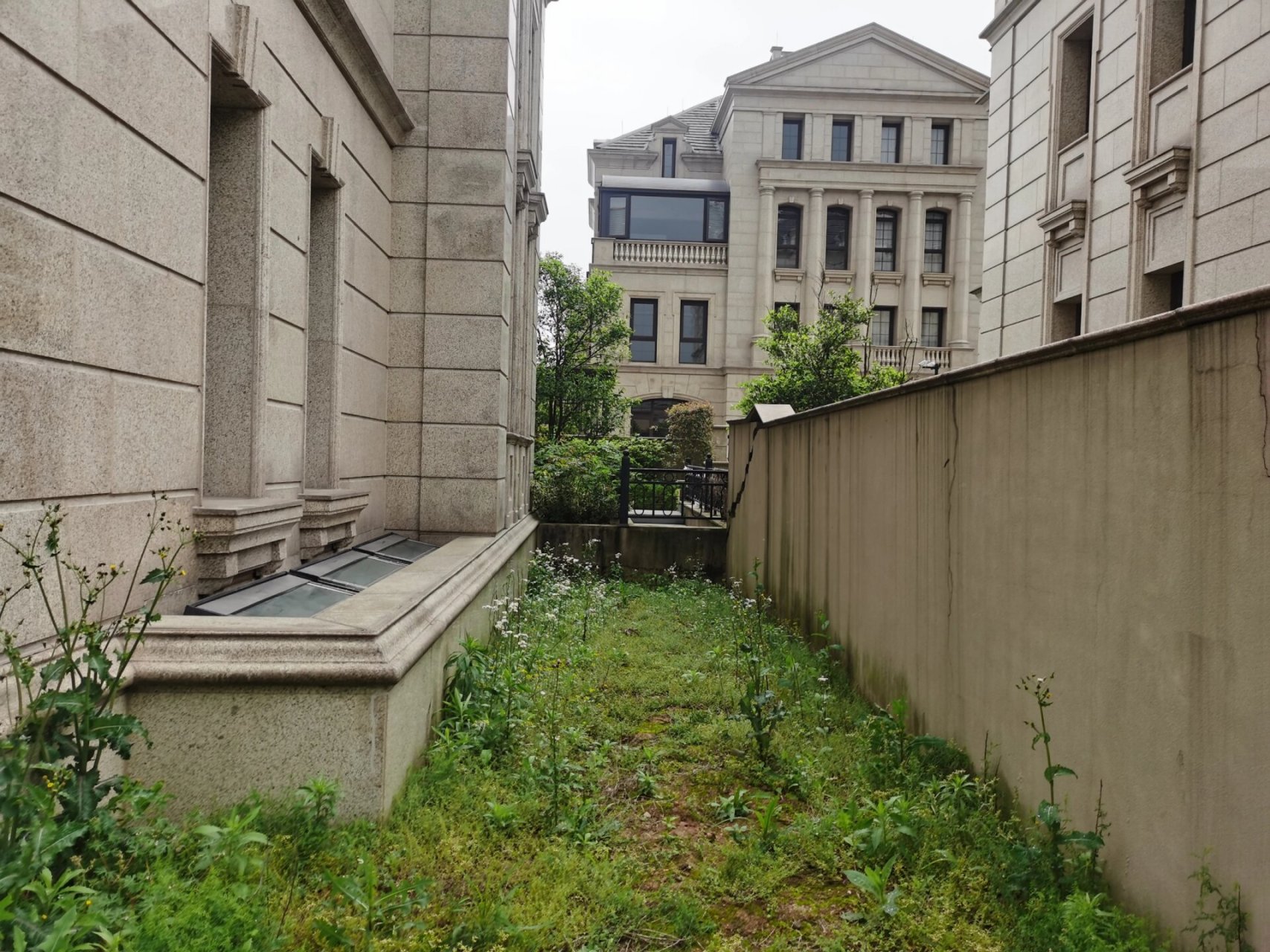 慈溪上林原著别墅 纯石材外观看起来高档大气上档次!