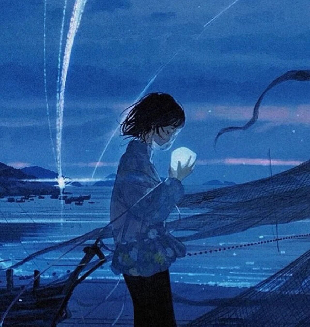 忧郁女生头像 礼貌拿图谢谢