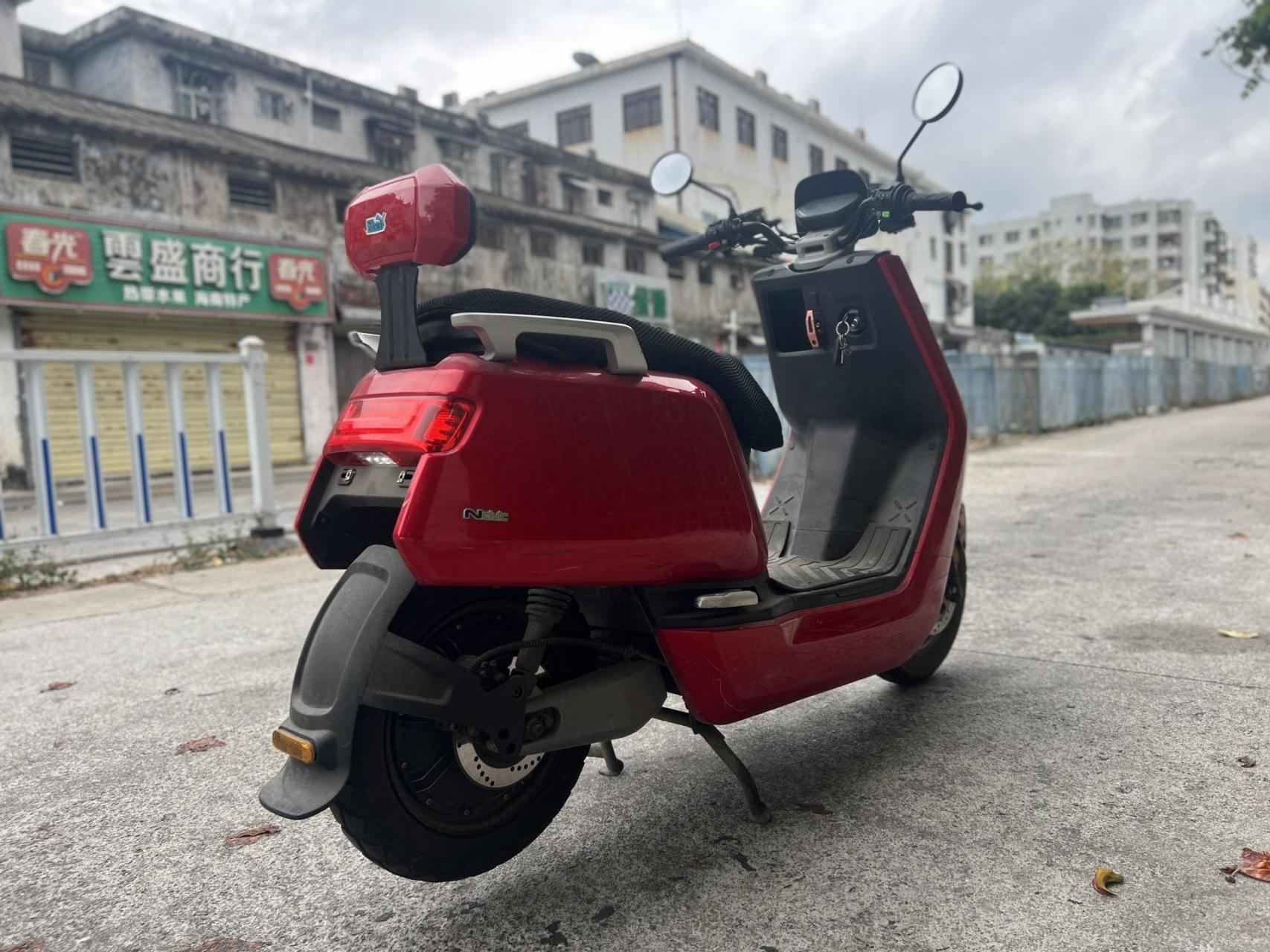 17年的小牛n1s 红色 二手小牛电动车出售,为17年的小牛n1s红色款,行驶
