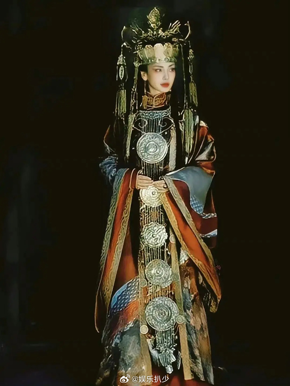 angelababy在寻龙诀这造型真的又美又有种中式恐怖感.