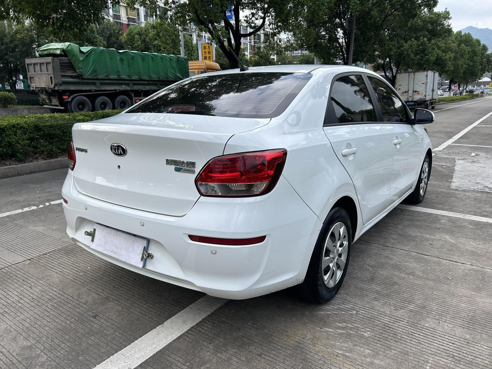 2018年起亚焕驰,车况精品,手动挡,本地一手车,1.