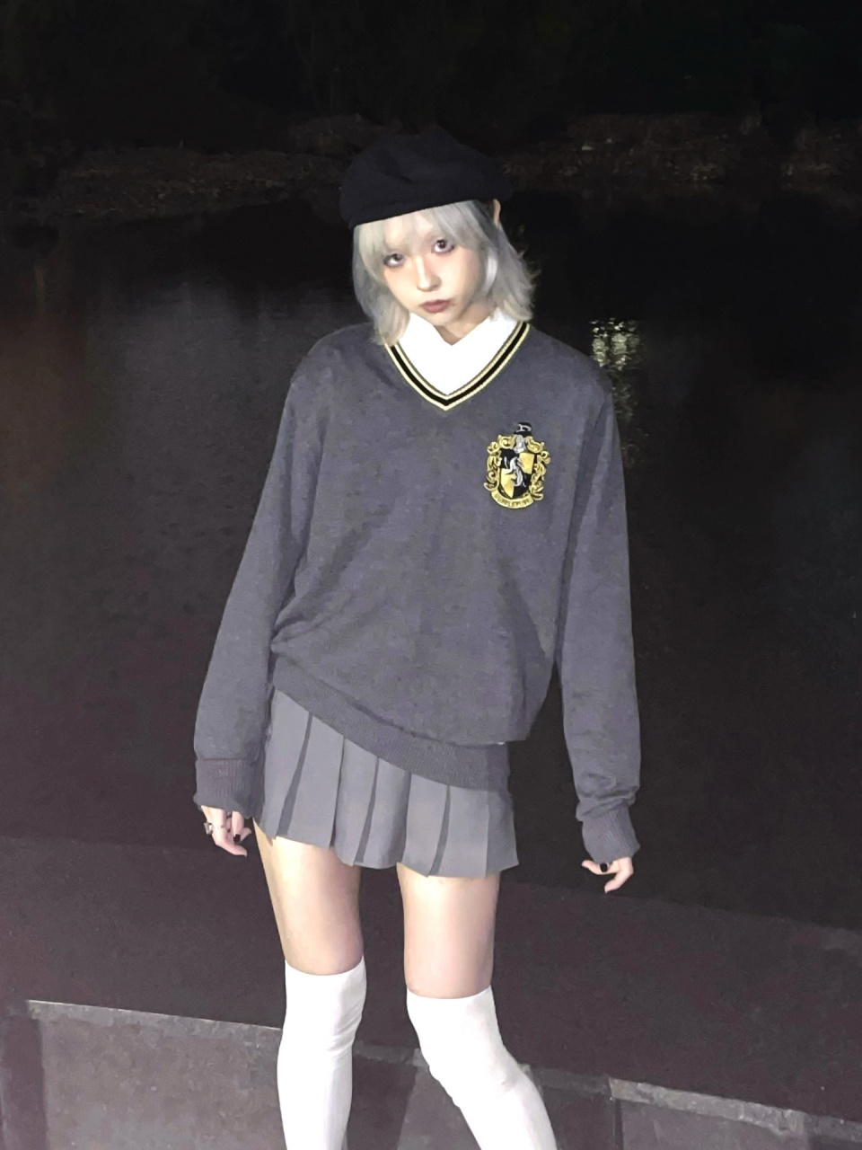 jk但是 赫奇帕奇99 和好朋友出去玩的时候穿了獾院的校服!