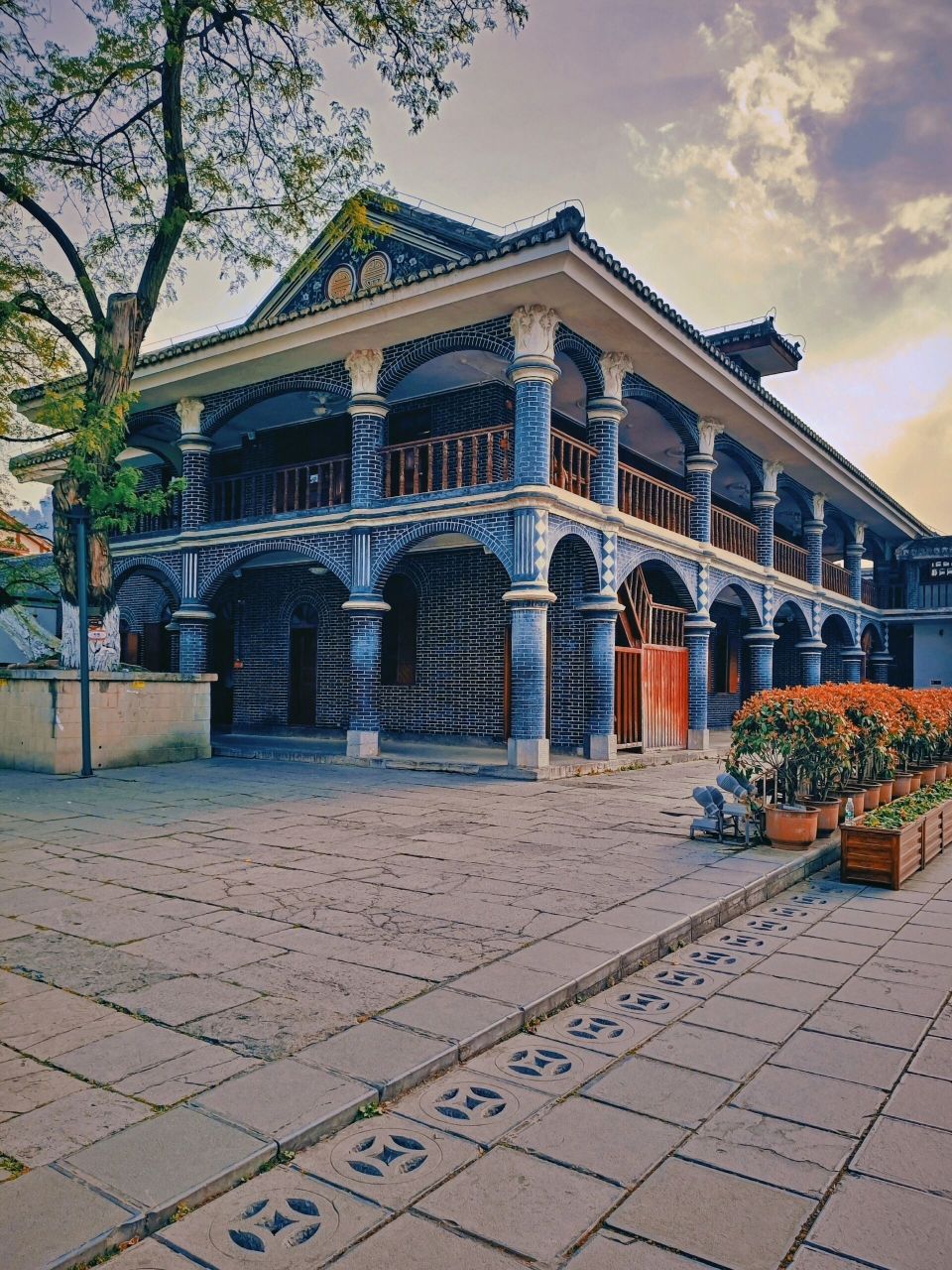 遵义会议纪念馆 | 用传承印证的红及世世 ◽️既能被醒目的看见,