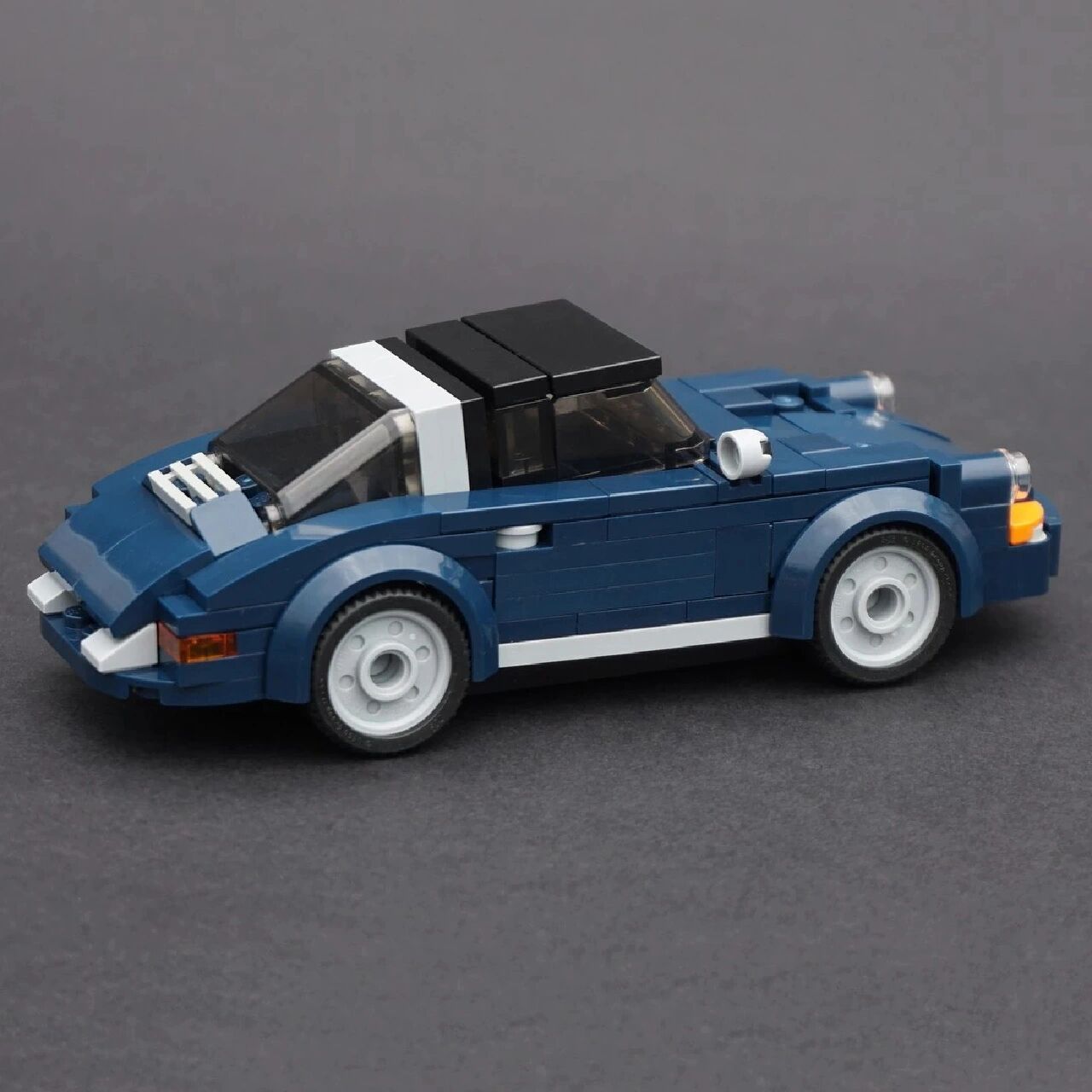 乐高moc—小汽车系列 作者:jon3lliott 图片来源网络,仅供欣赏切勿