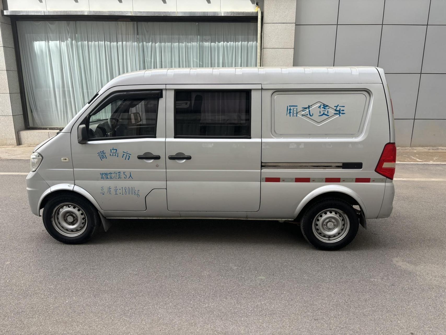 2019年四月东风小康k05s,个人用车五座厢式货车,方向助力带空调,拉人