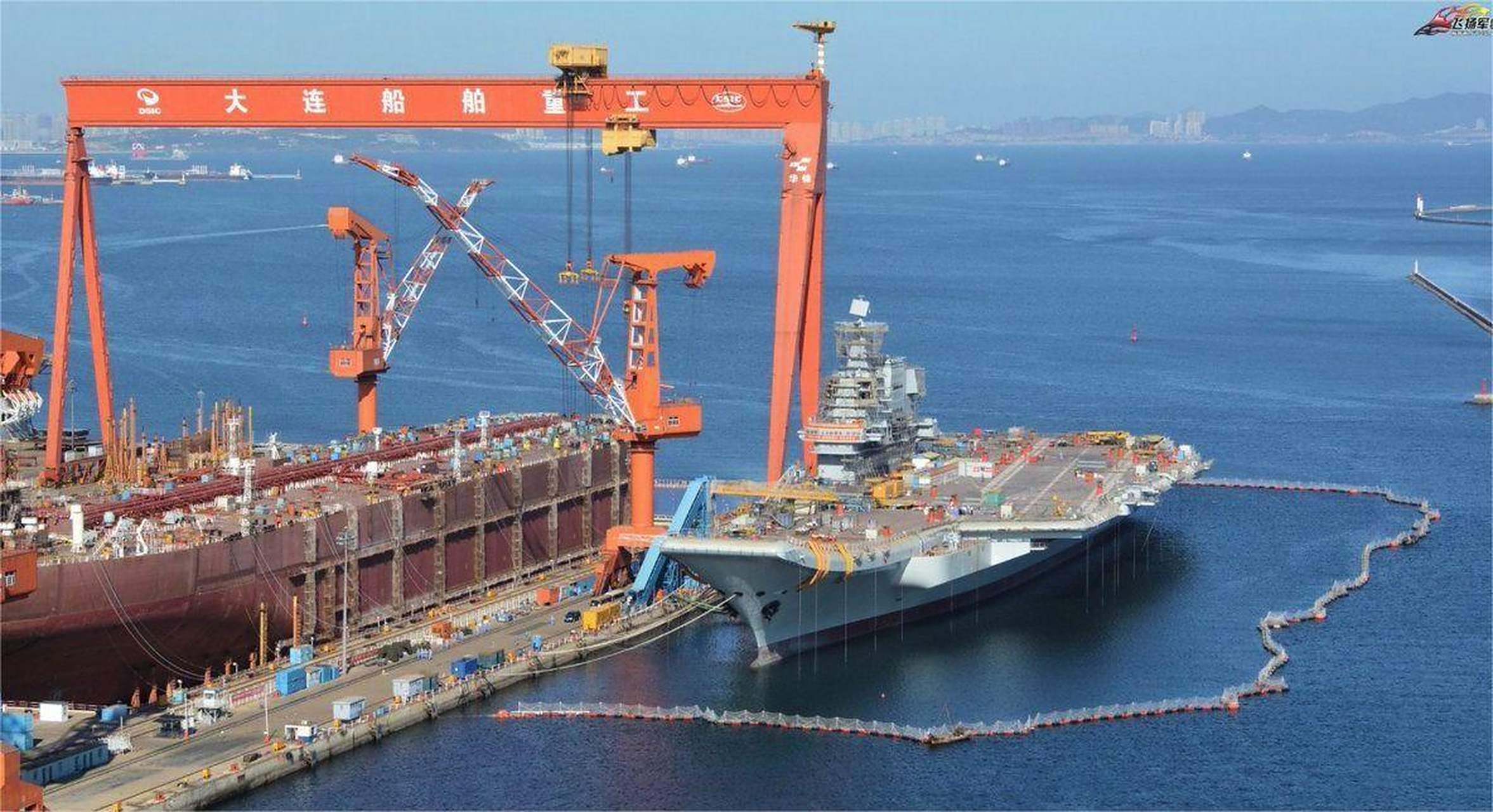 【福建舰开始系泊试验,距离海试再近一步】 据官方媒体报道,我们的