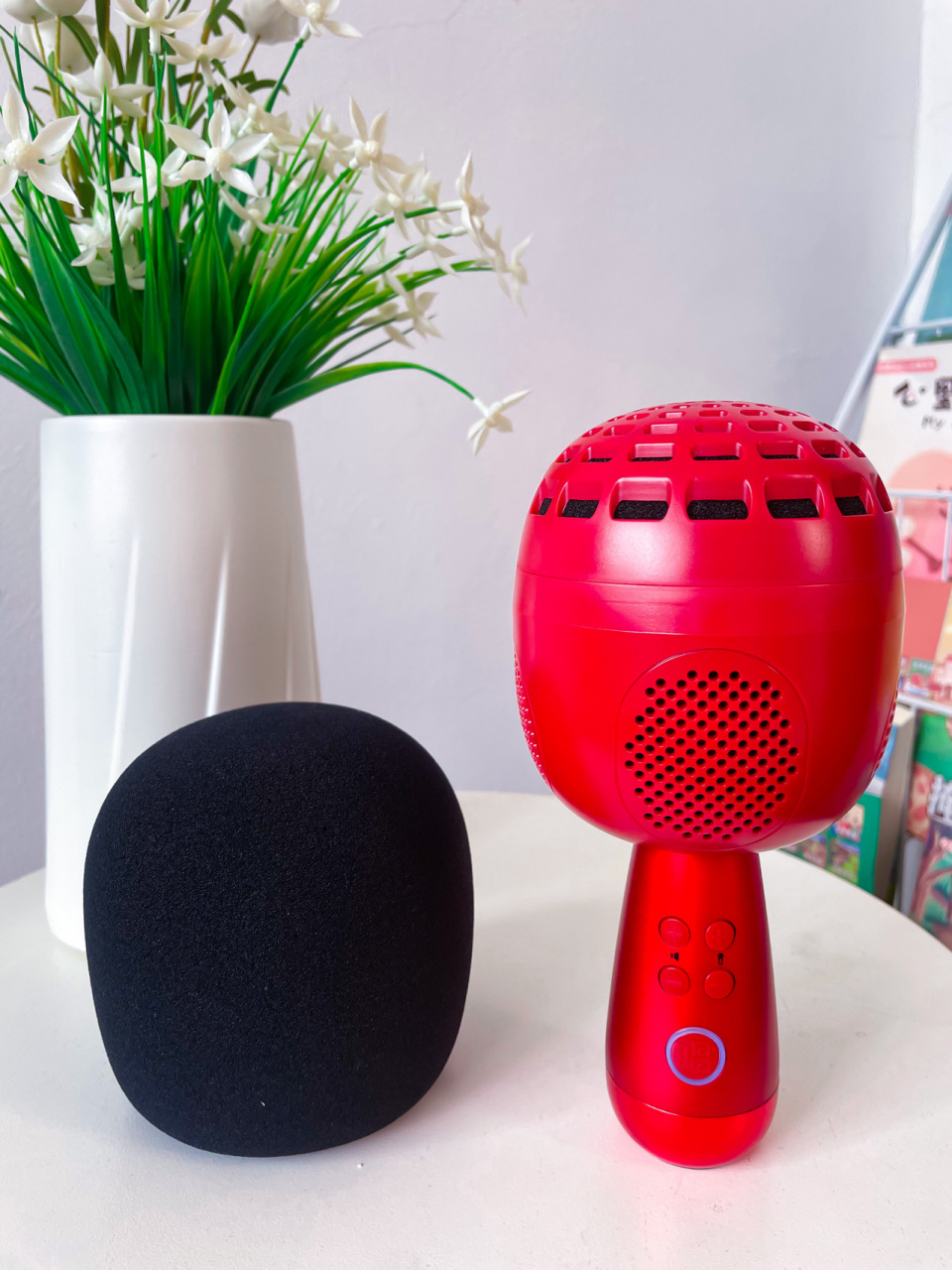 为六一做准备早早给孩子安排了唱吧小巨蛋麦克风g2,今年六一正在上一