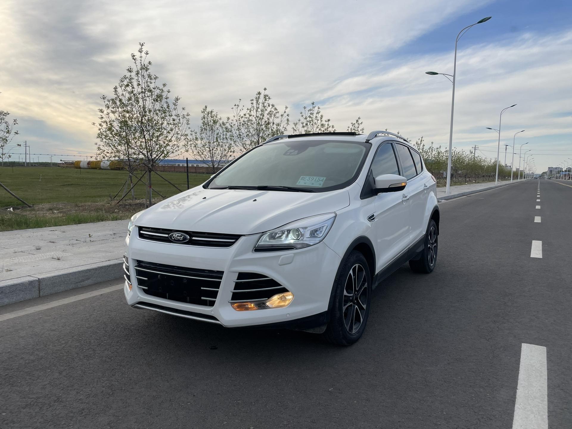 最新到货 差几天 2015年福特 翼虎2