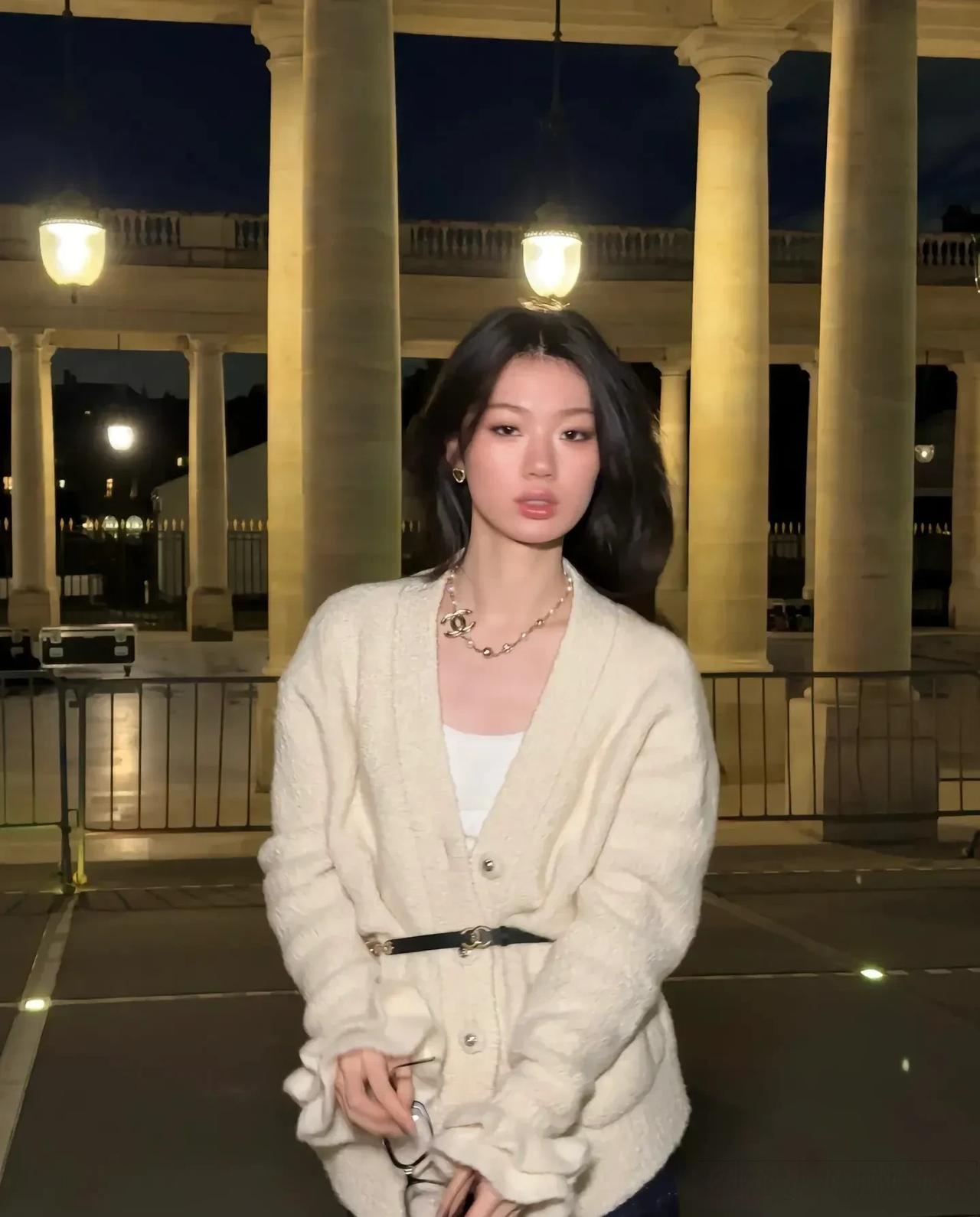 单依纯有起床气哪怕当天有工作只要不想起就直接安排助理推掉