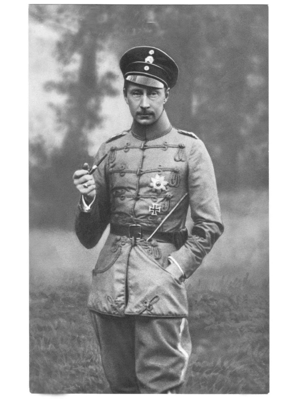 史上最帅的夏季军装 这是一件极稀有的一战德军轻骑兵"阿提拉"夏季