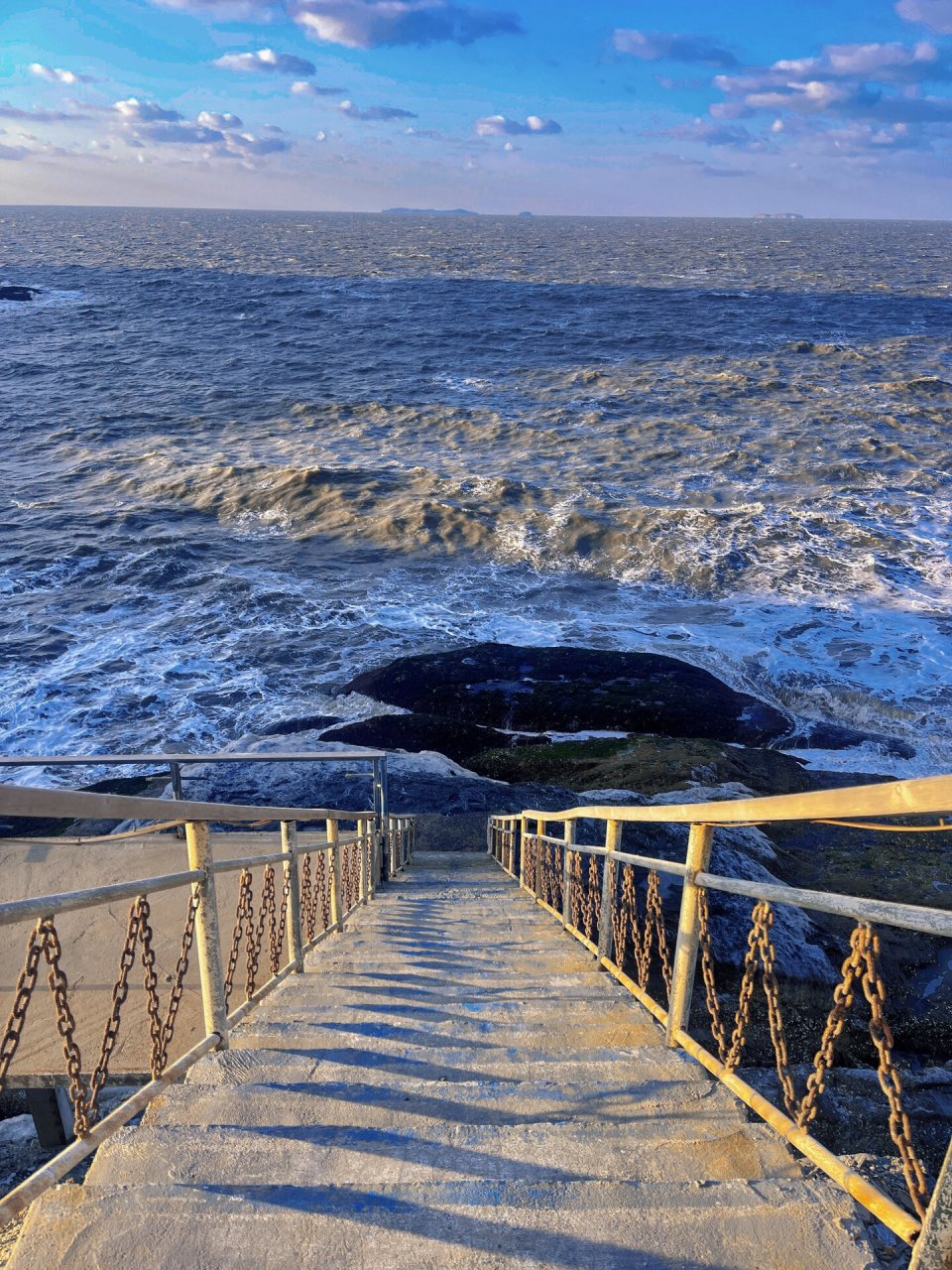 大连冬日海边|礁石上都结了一层冰 99望渔山   98即使到不了你的