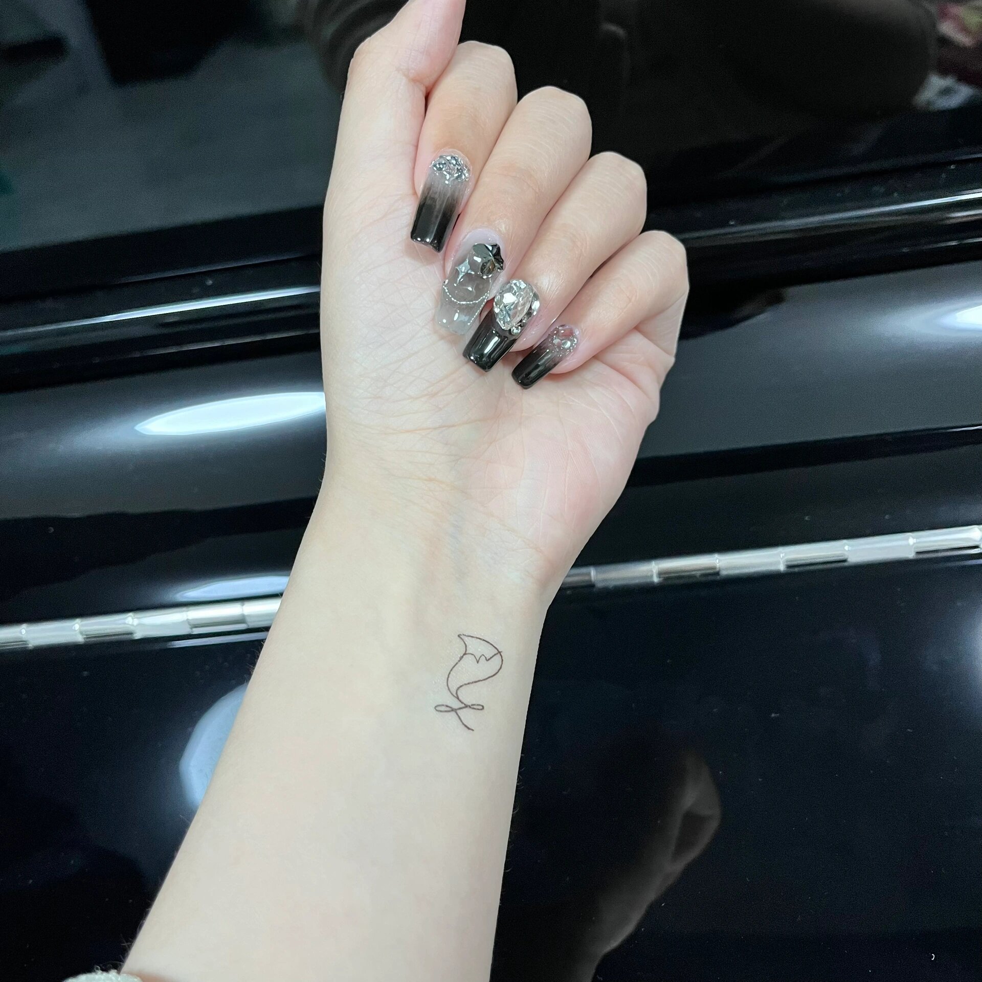 玲娜贝儿小狐狸签名纹身贴 是小狐狸的签名!