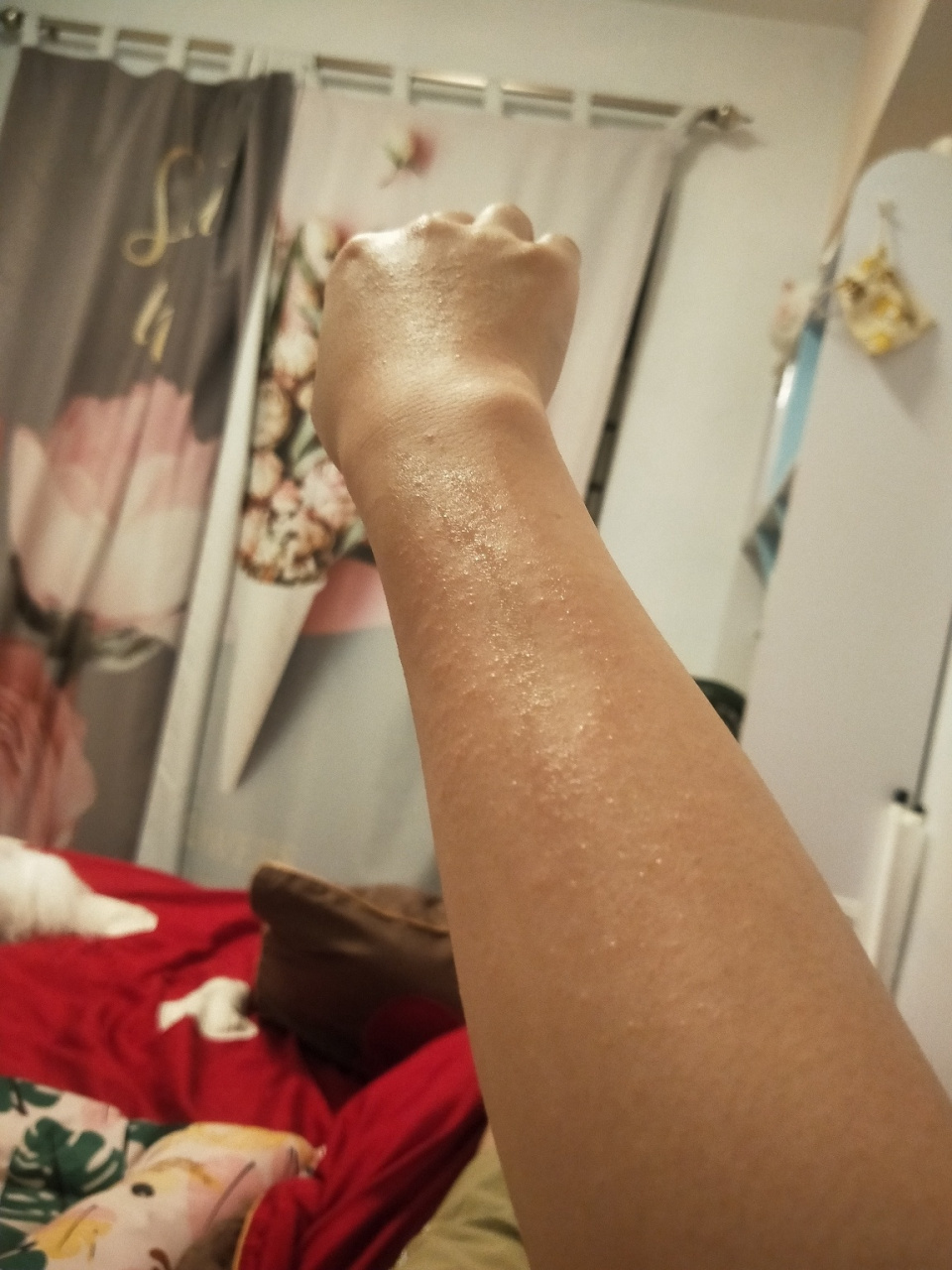 紫外线过敏人亲测阴天也要打伞啊