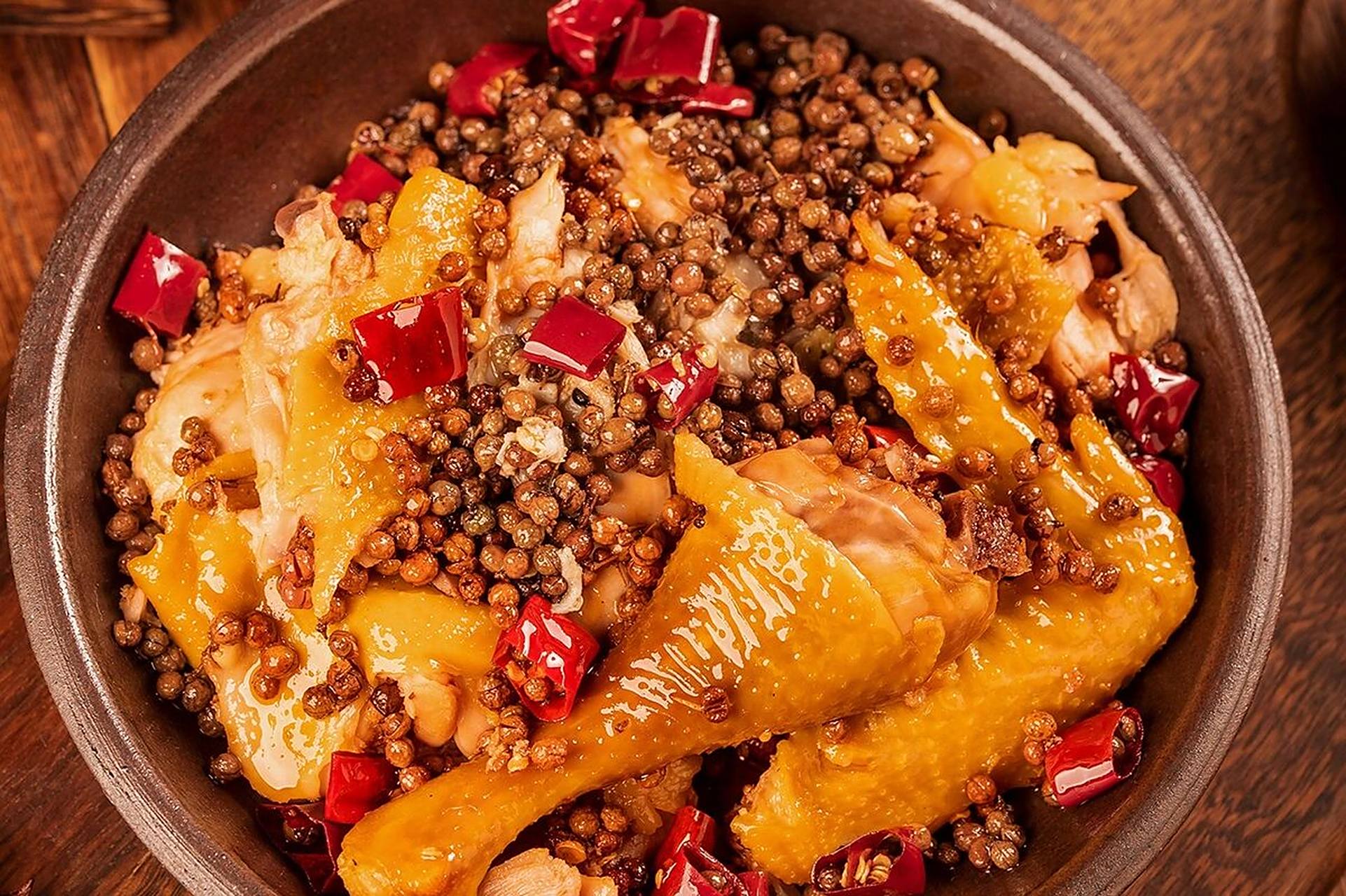 广州# #追剧小零食# #麻椒鸡