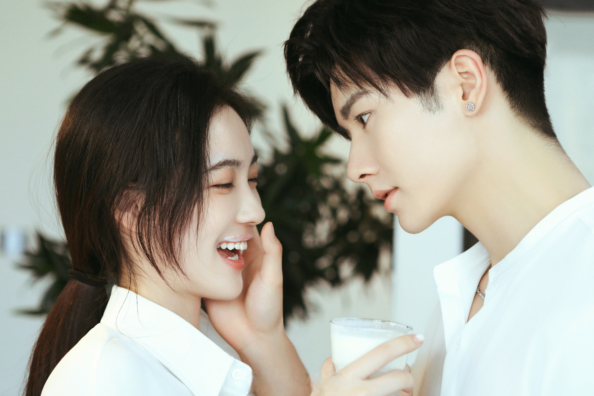 卿卿三思# 中秋快乐李菲richard 导演周潇 90