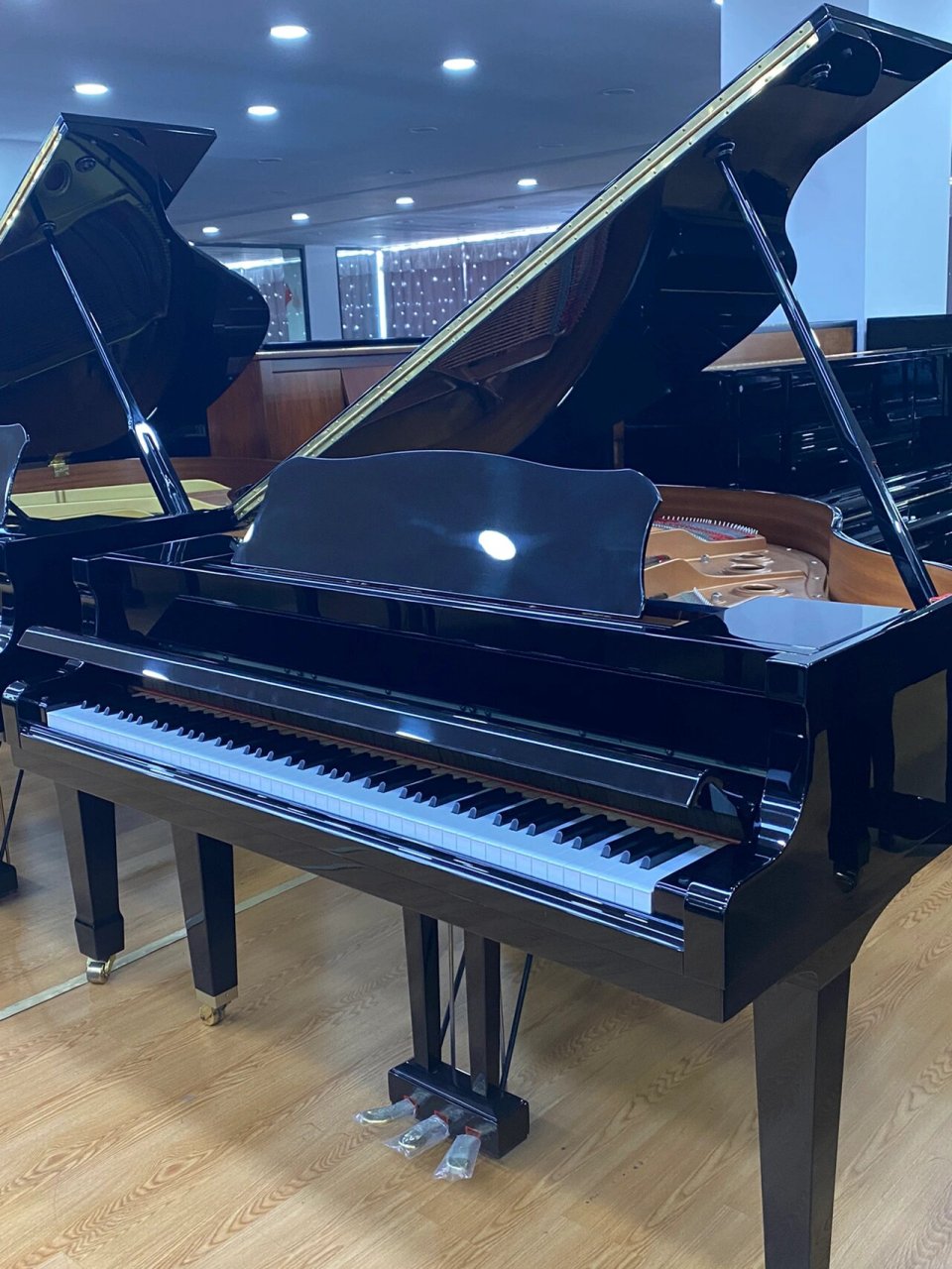 【最小三角钢琴】雅马哈a1l家用高端演奏琴 雅马哈a1l三角钢琴(2007年