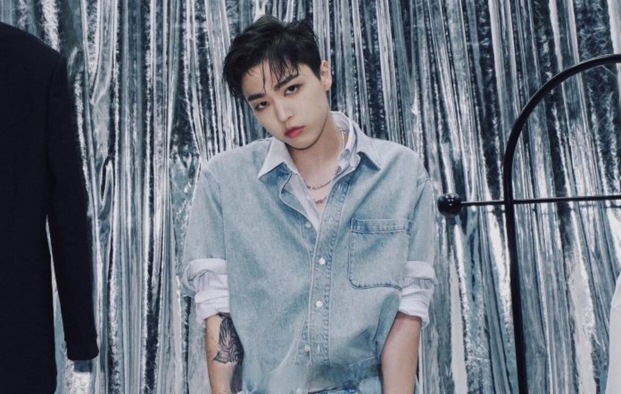 7月7日,据外媒报道,junny发布了与韩国说唱歌手gaeko合作的数字单曲