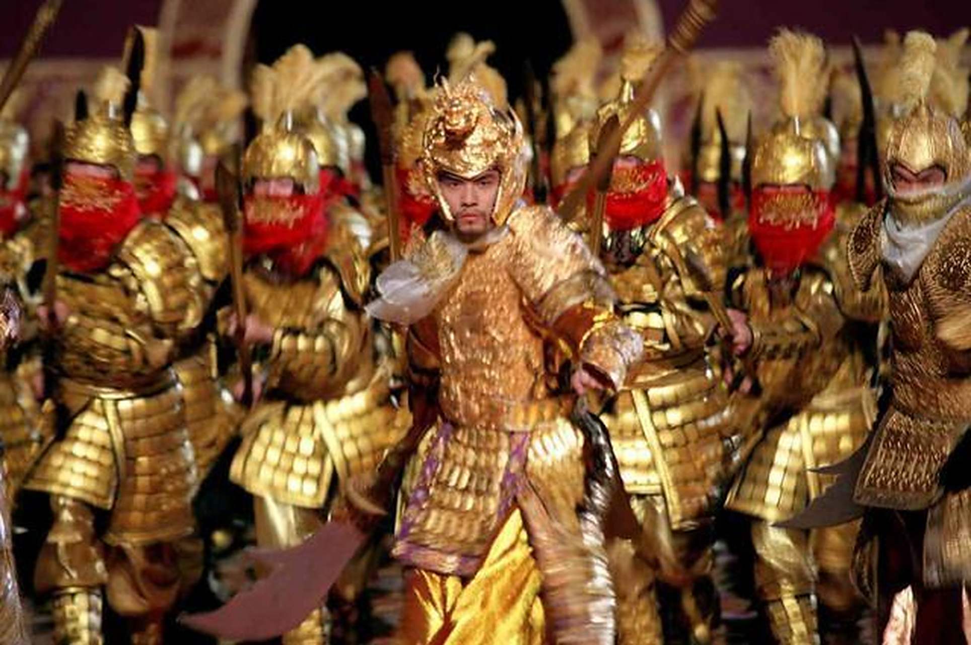 张艺谋在为电影《满城尽带黄金甲》遴选演员的时候,需要一个饰演王子