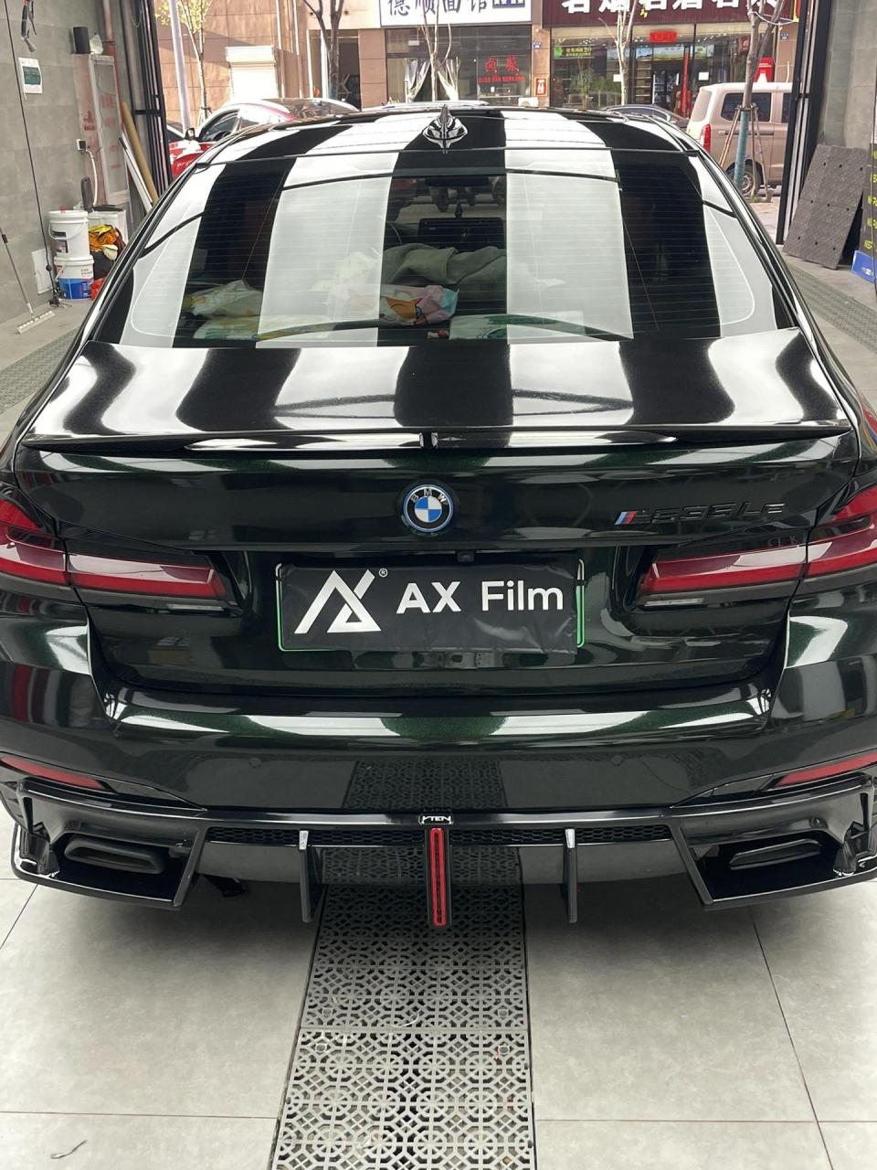 宝马5系装贴pet祖母石绿.