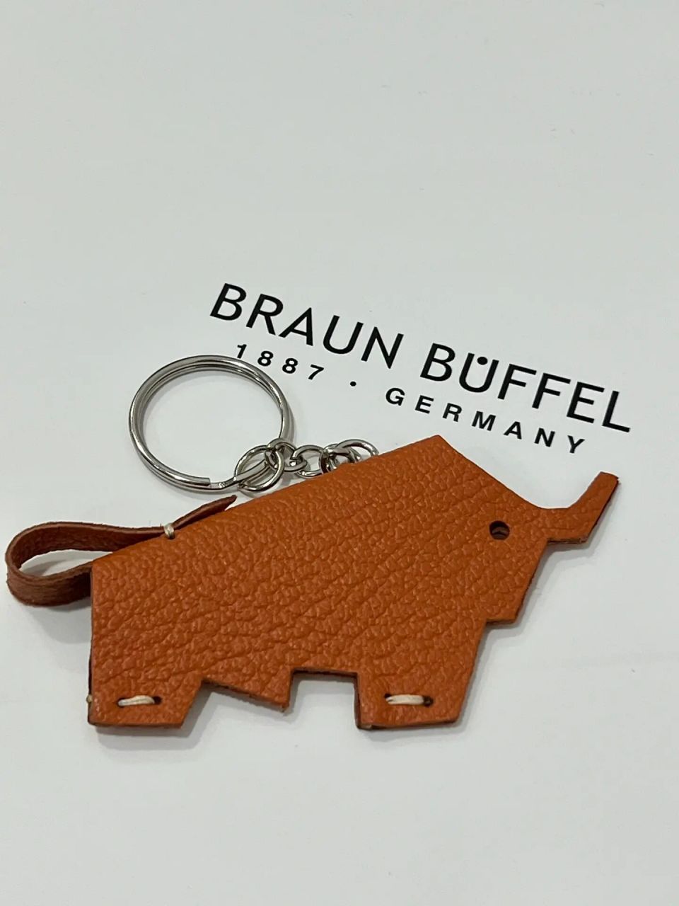 9890braun buffel 免费赠送限量钥匙圈 braun buffel 《春夏新品