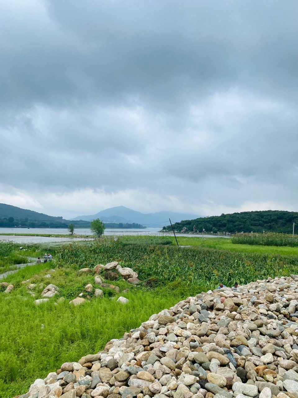 泰安黄前水库 暴雨过后的黄前水库真美,路过在水边玩了会,还捡了