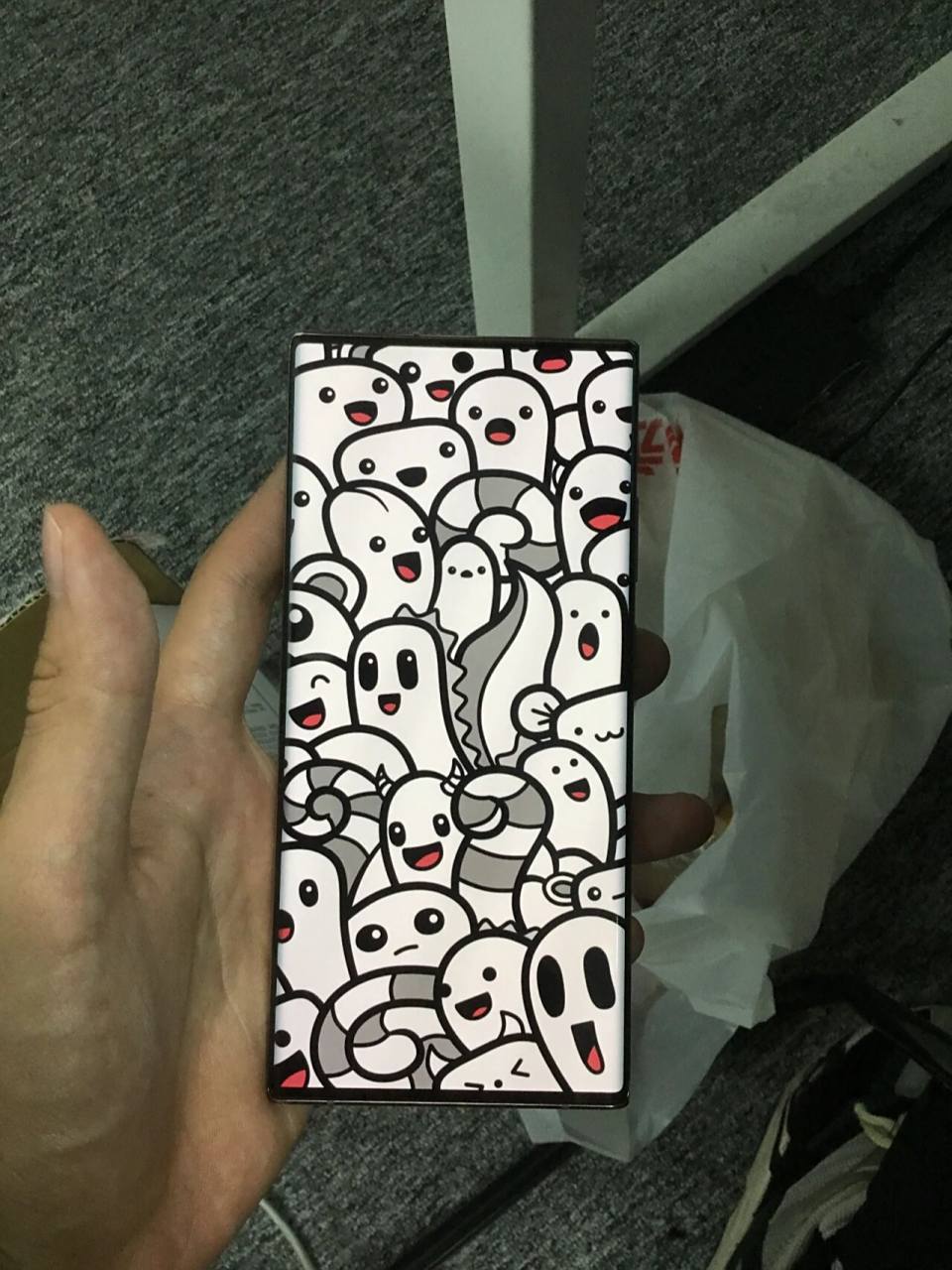 三星壁纸 完美隐藏摄像头