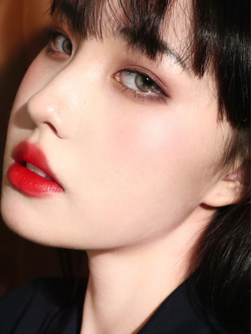 tf16斯嘉丽红这支经典的番茄水红色真的是人见人爱,甜甜的又有气场