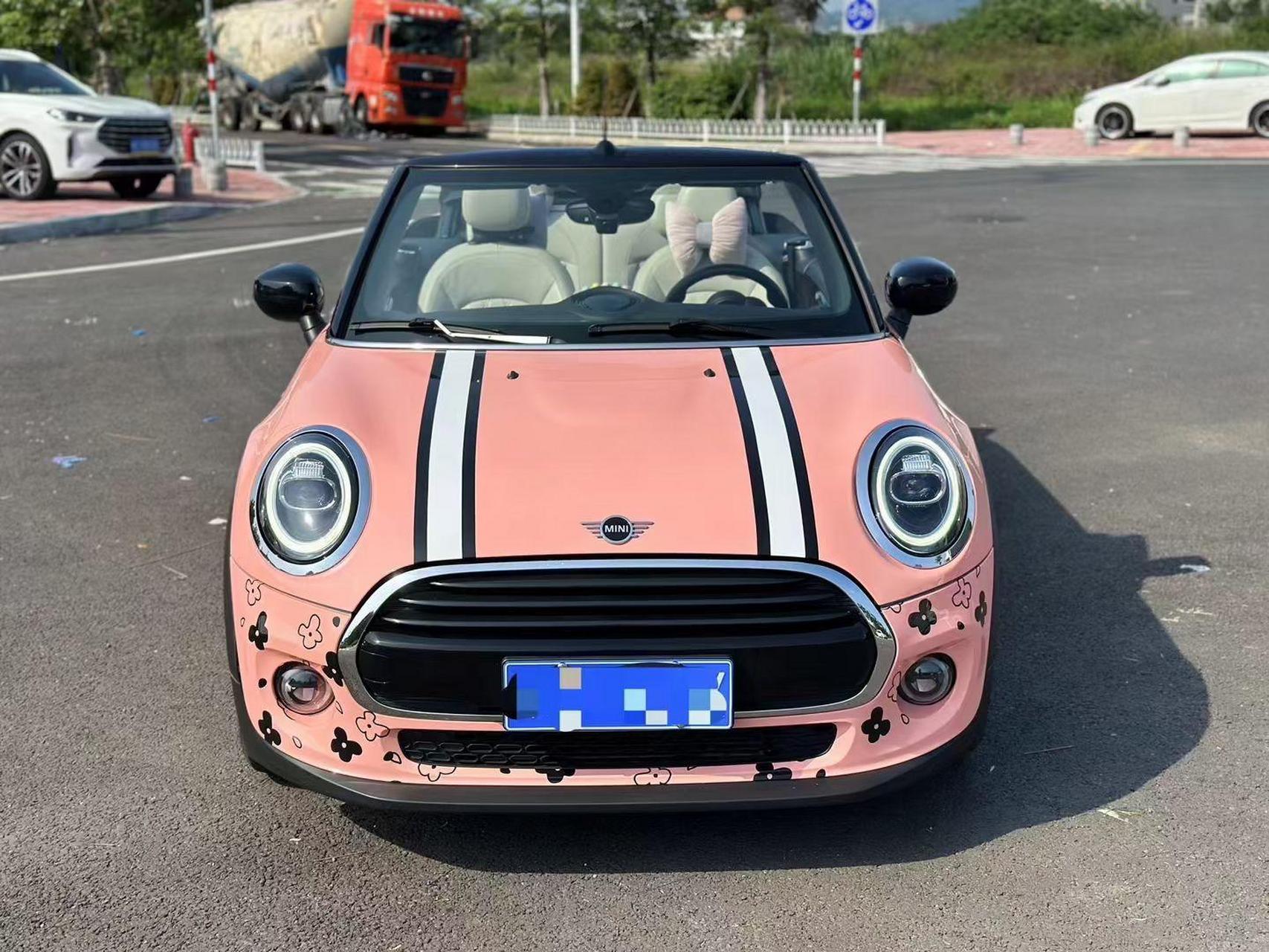 2020年5月宝马mini敞篷版,新车落地34万,现在只要十几万!实表4.