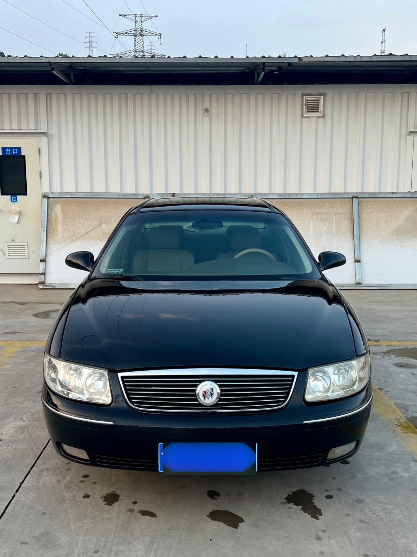 5g 经典复古车型:2003年别克君威2.5g.