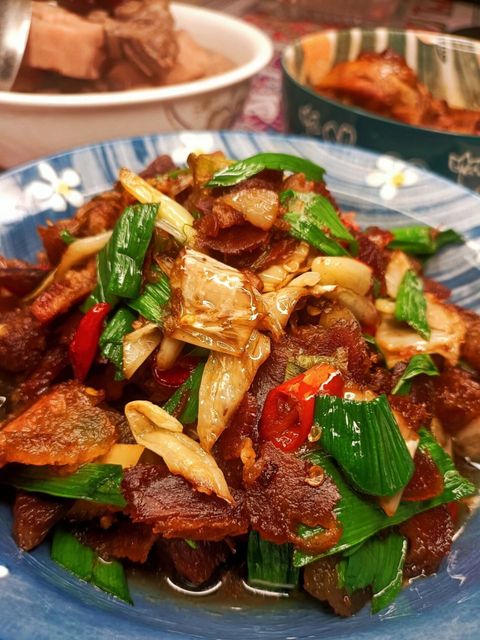 白辣椒炒风吹肉,好吃到停不下来6015 白辣椒炒农家自制风吹肉