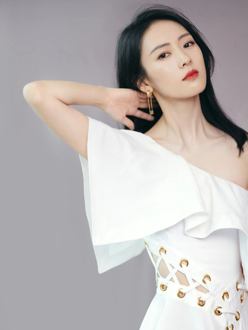 三十而已|童瑶穿搭风格分析 78前不久童瑶在《谁说我结不了婚》里的