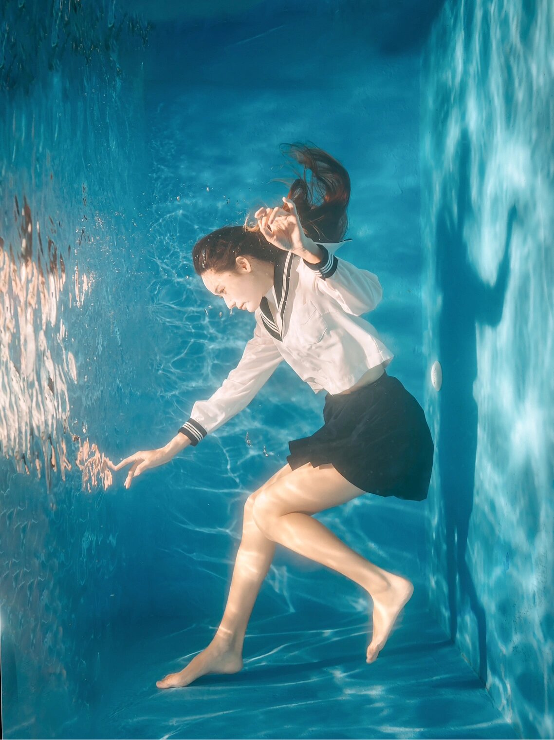 水下jk | 会游泳的姐妹可以无脑冲的水下棚