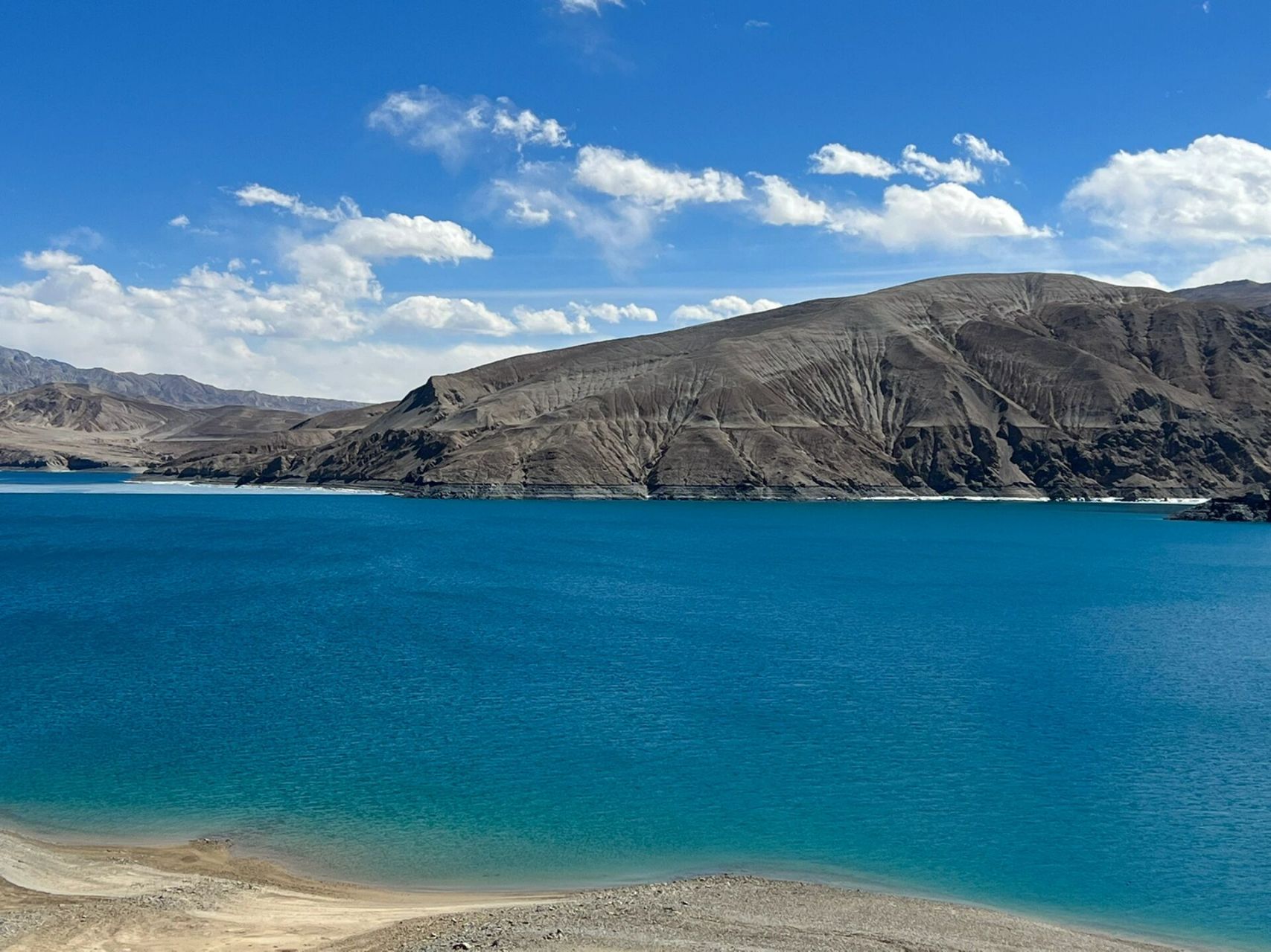 班迪尔蓝湖太美了!!去盘龙古道途径必打卡 3.17下午两点左右到的,📍