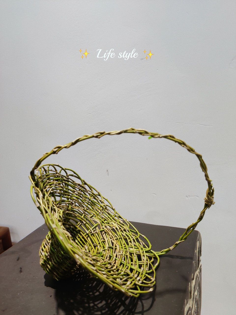 柳条编花篮    交作业啦