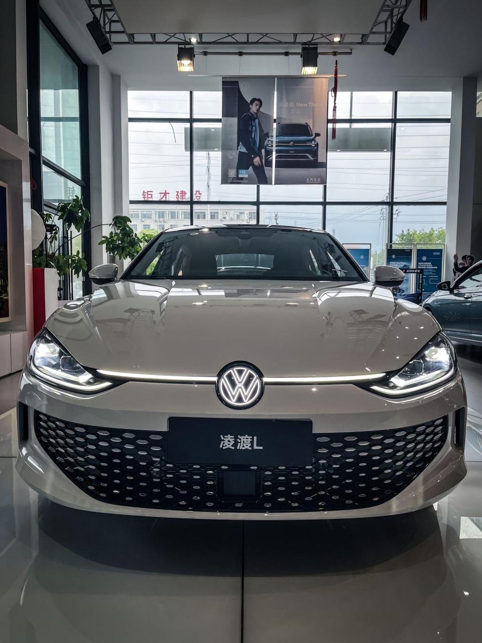 2024款 大众凌渡2月最新免息上路价格 2024款 280tsi dsg酷辣版 指导