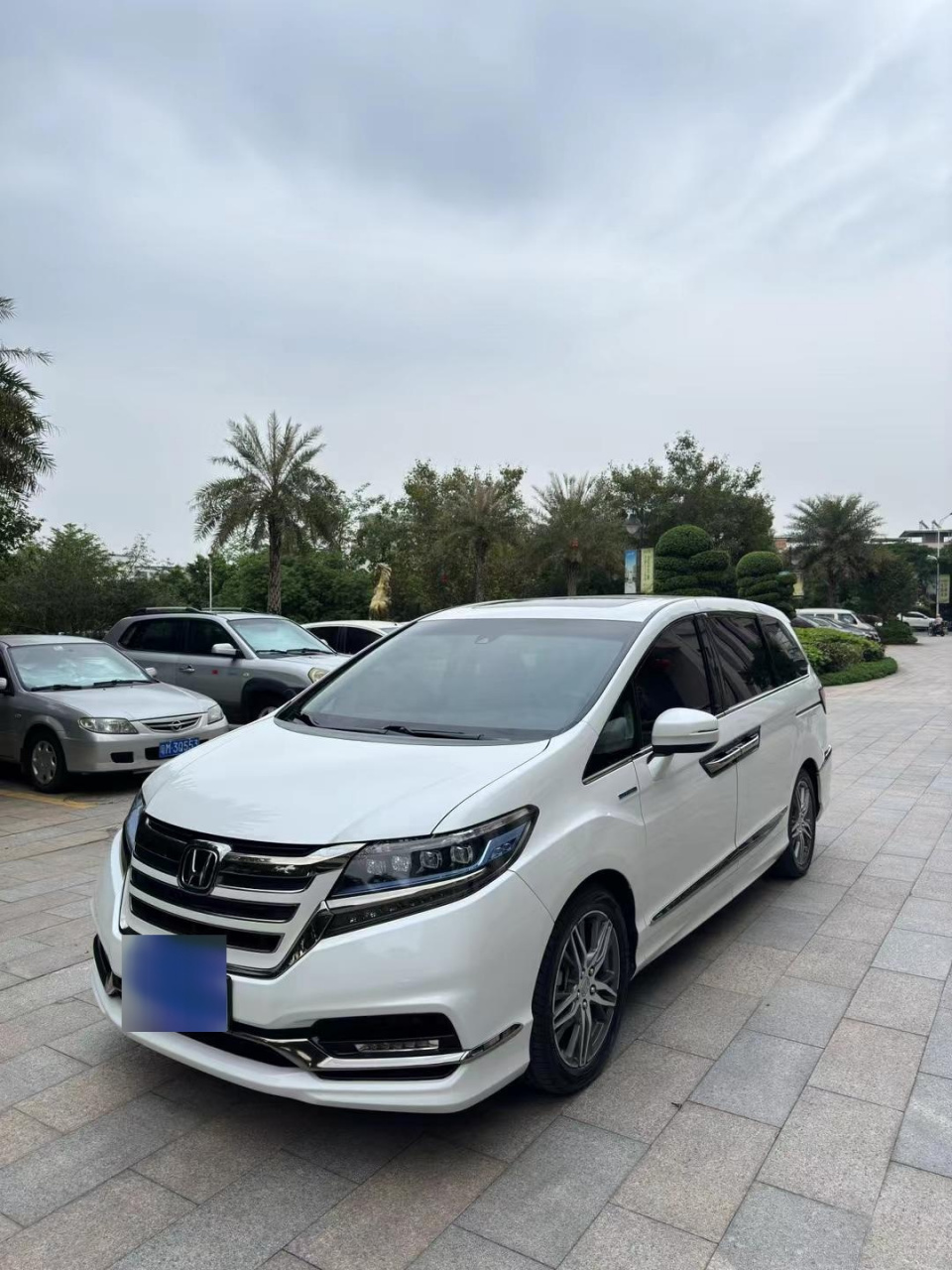 2020年6月上牌的东风本田艾力绅   2.