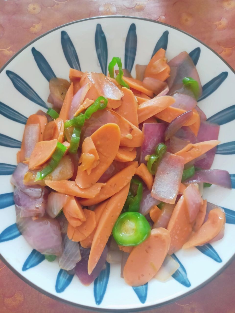 洋葱炒火腿肠怎么会这么好吃!