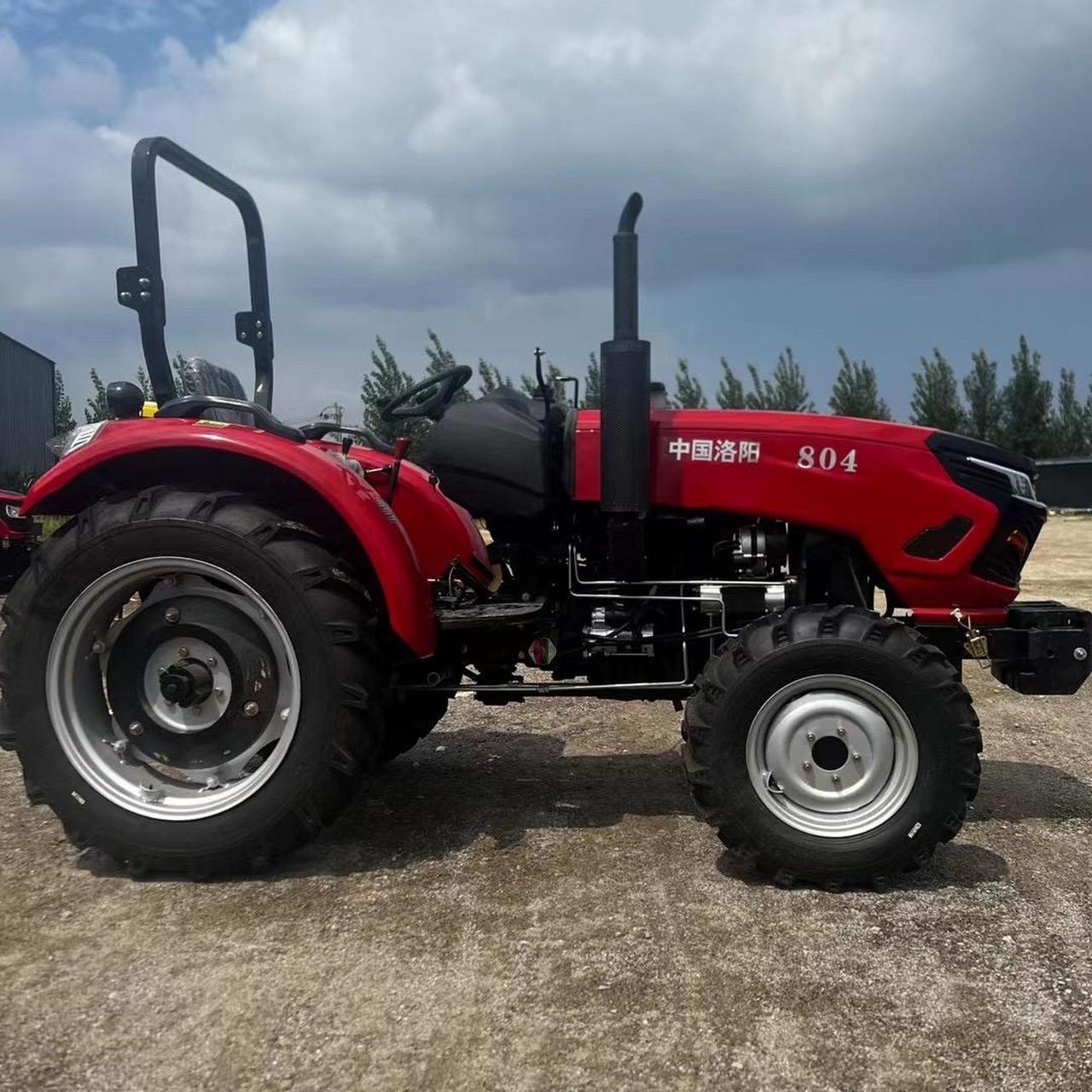 新到中国洛阳804拖拉机,国三东方红发动机,前后配重,8 8梭式换挡,前轮