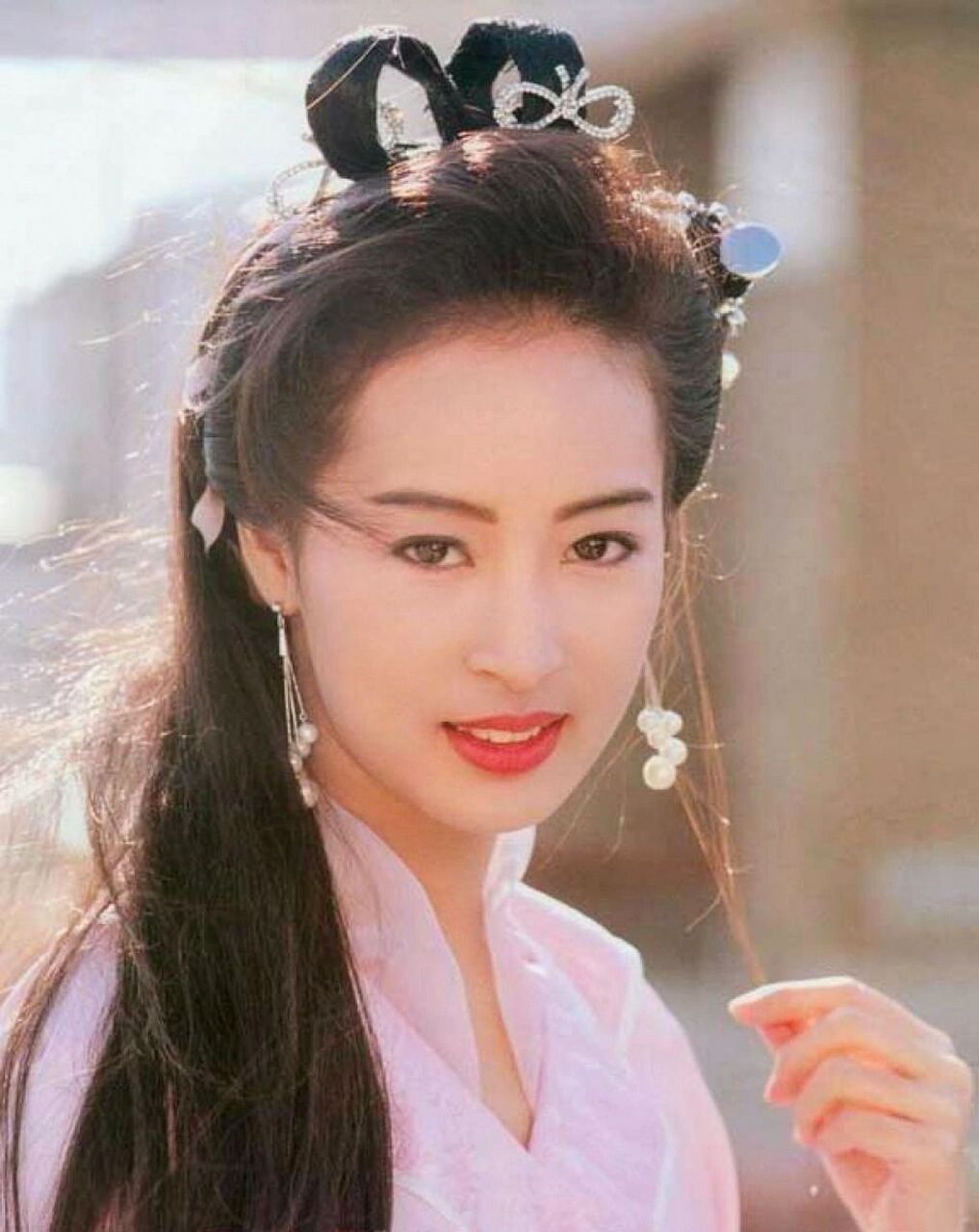 港圈女神之黎美娴 "80年代第一古装美人" 笑容甜美 脸型流畅 黎美娴