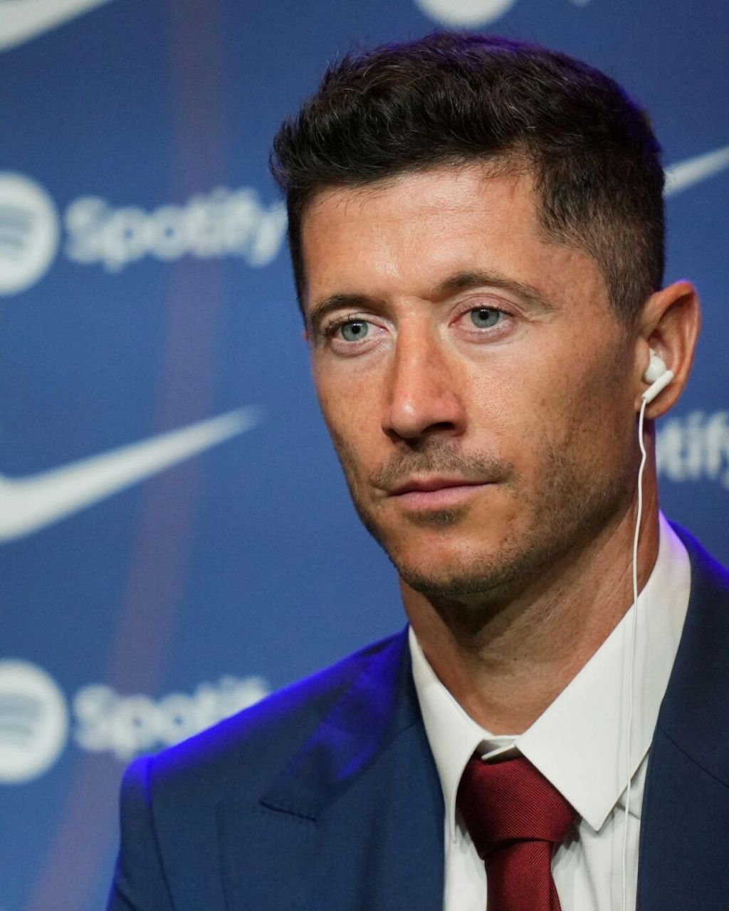 足球# #莱万# #莱万多夫斯基# #巴萨# #西甲# #小红书球评大会