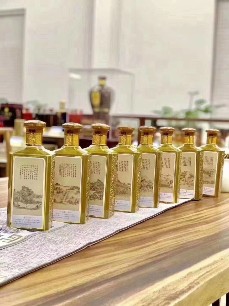 茅台"燕京八景"·陈酿酒质